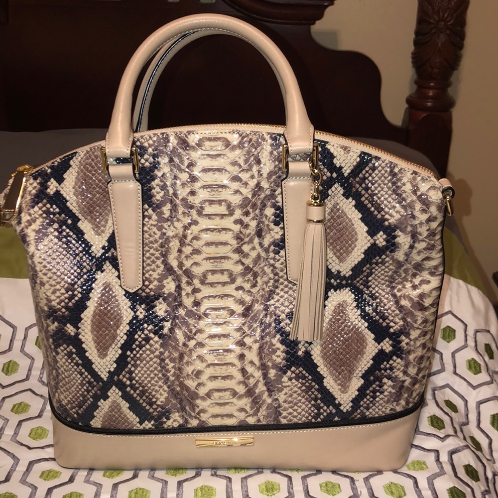 Brahmin duxbury satche